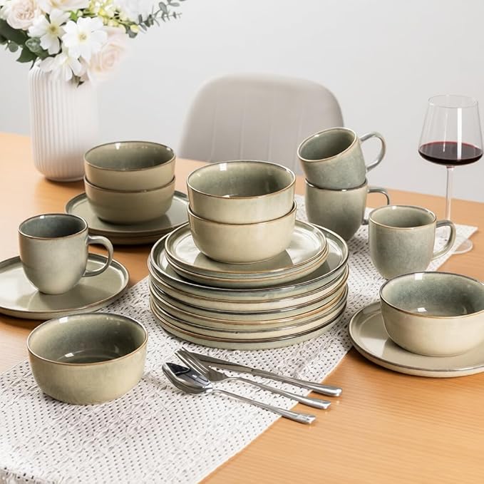 AmorArc Ceramic Dinnerware Sets,Round Reactive Glaze Stoneware Plates and Bowls Set,Highly Scratch Resistant | Dishwasher & Microwave Safe Dishes,Service for 6 (18pc)