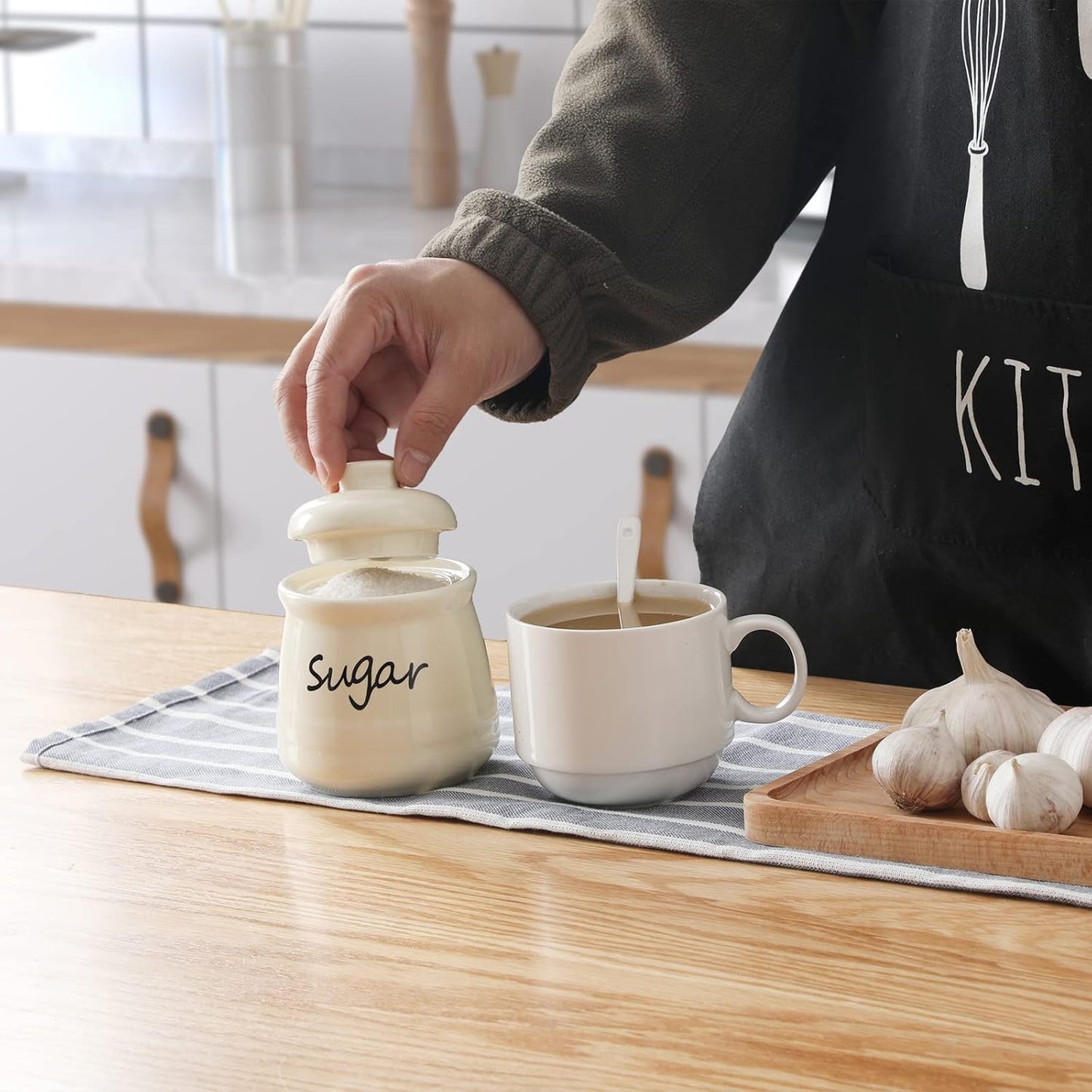 ONTUBE Ceramic Sugar Bowl with Lid and Spoon 12oz (beige)