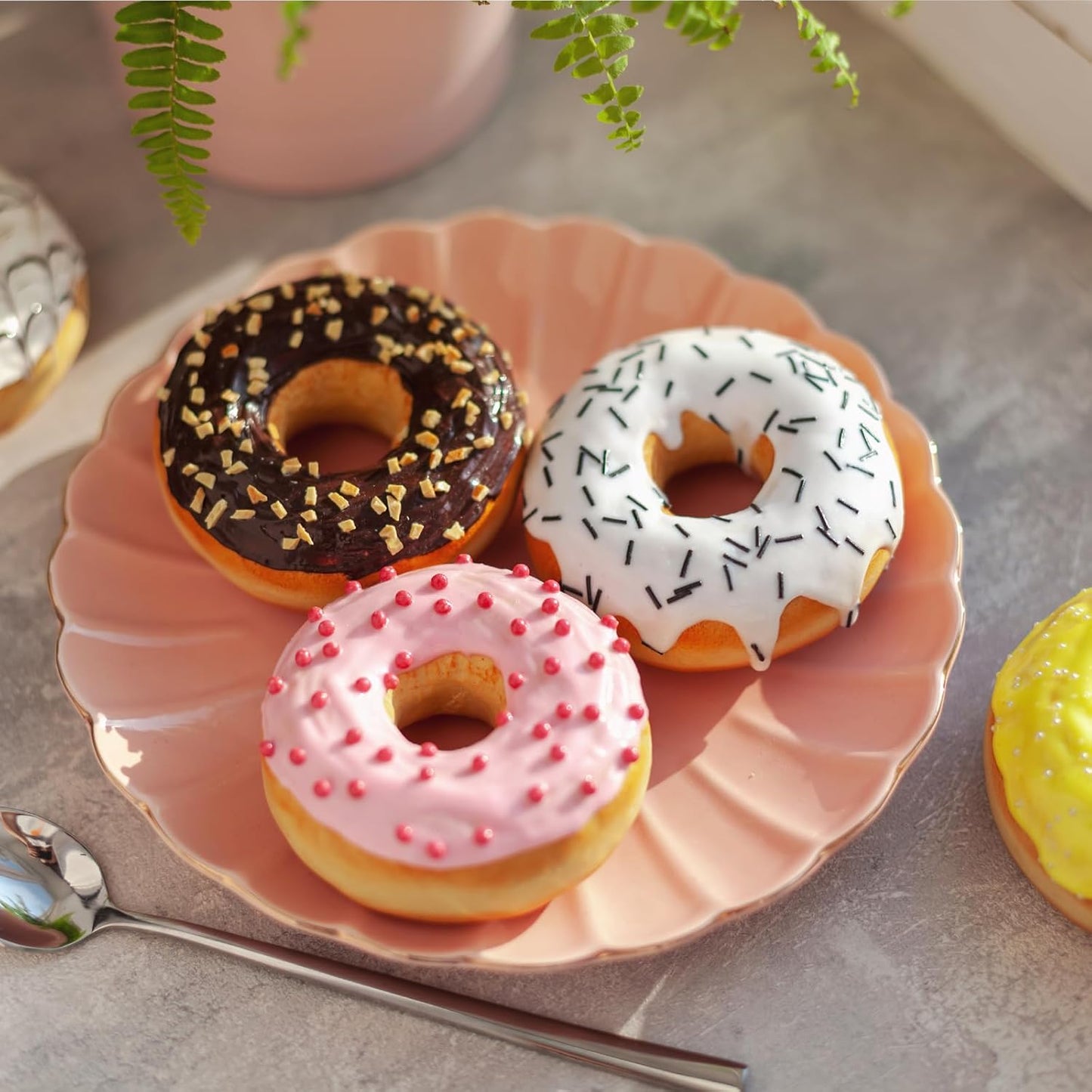 uxcell 2pcs Silicone Muffins Pan, 6 Cup Silicone Cupcake Pan Nonstick Baking Tray for Muffins, Cupcakes, Dishwasher Safe, Brown