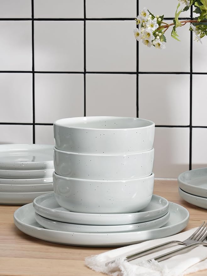Famiware Dawn 24 Pieces Dinnerware Set, Speckled Plates and Bowls Sets for 8, Matte Dish Set, Microwave and Dishwasher Safe, White