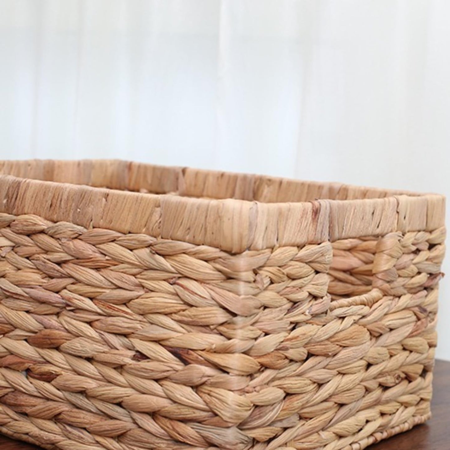 4PCS Handwoven Water Hyacinth Storage Basket Set - Natural Wicker Baskets with Handles for Bathroom, Kitchen, Pantry, Bedroom, and Living Room Organization