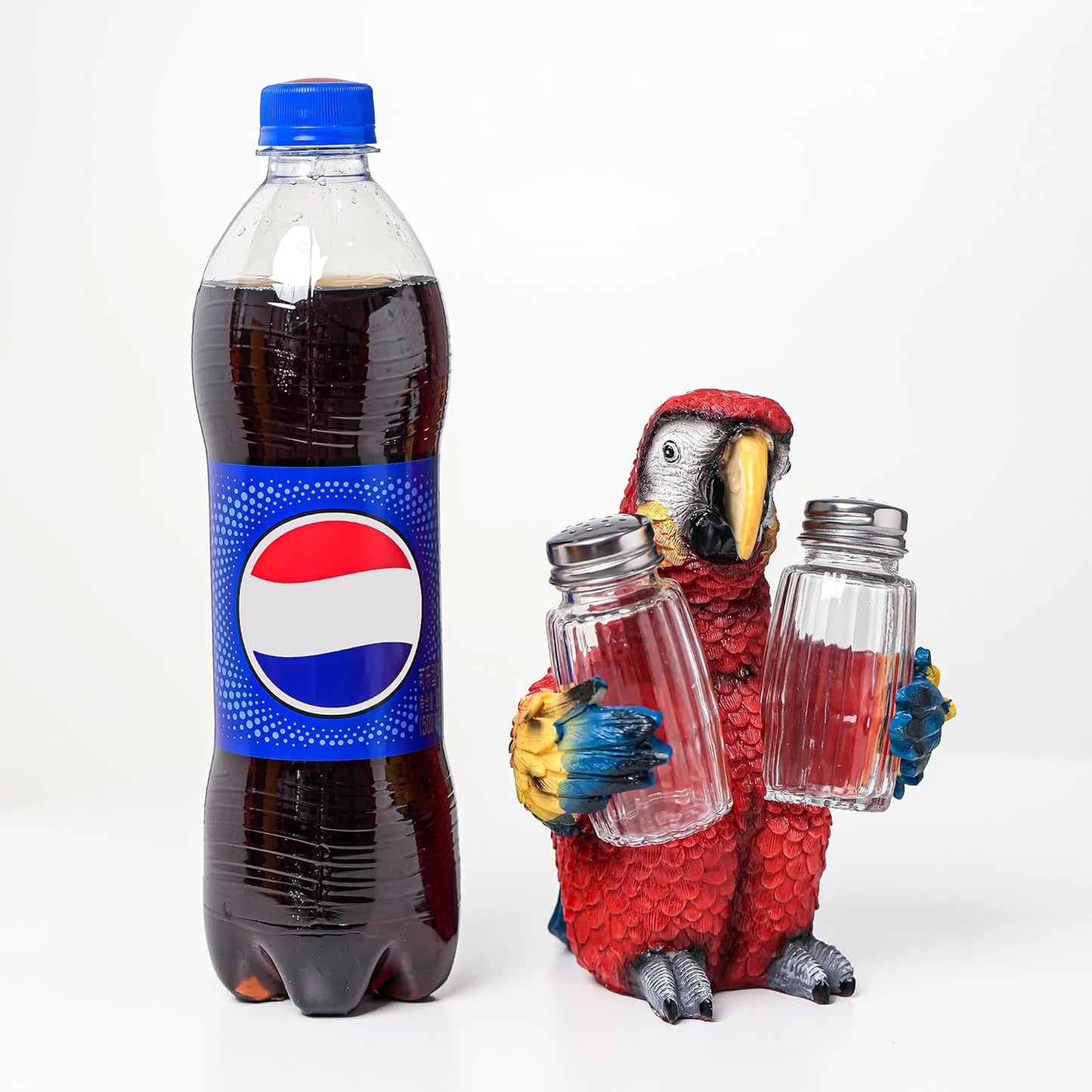 Farmhouse Style Spice Dispenser Shaker Holder - Salt And Pepper Dispenser with Resin Parrot Figurine And Statues Holder - Kitchen DéCor with Glass Spice Jars