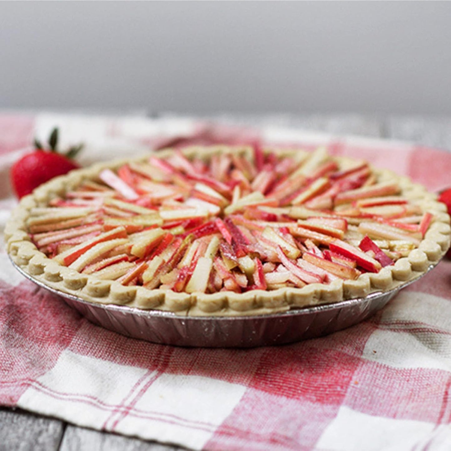 FUNSTITUTION Round Disposable Aluminum Pie Pans (30 Pack) - 7 Inch Disposable Pie Pans - Round Aluminum Foil Pans For Baking, Grilling, Cooking, Storing, Prepping