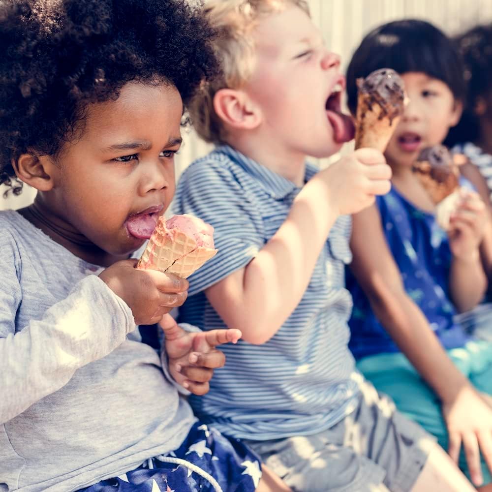 BALCI Ice Cream Scoop - Heavy Duty Stainless Steel Icecream Scooper With Non-Slip Rubber Grip - Professional Metal Ice-Cream Spade - Dishwasher Safe – Black