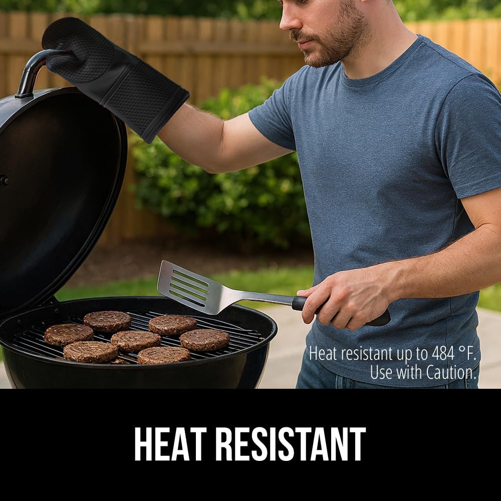 GORILLA GRIP BPA-Free Soft Silicone Oven Mitts, Heat Resistant and Waterproof Cooking Gloves, Thick Cotton Lining, Flexible Gripping for Baking Grilling, Kitchen Potholders Set of 2, 12.5x8.3, Black