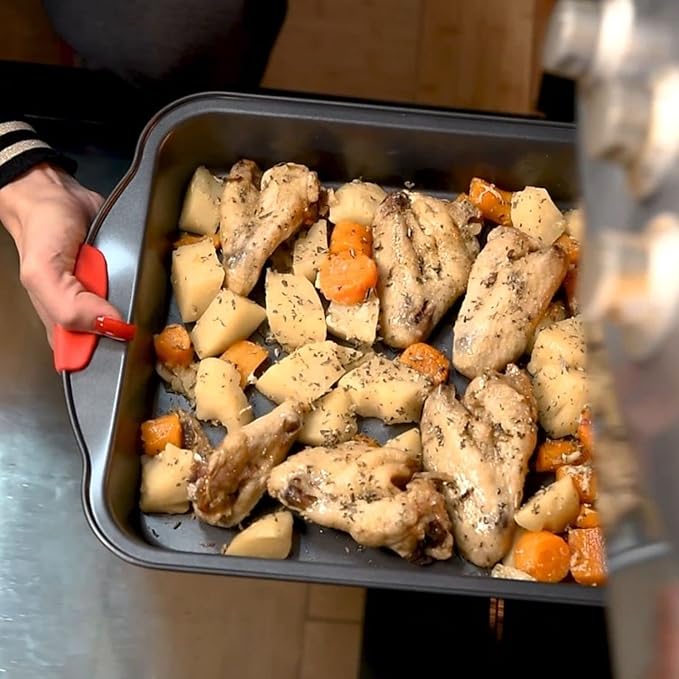 Eatex Nonstick Bakeware Set, 15-Piece with Muffin Pan, Cake Pan & Cookie Sheets for Baking, Steel Baking Sheets for Oven with Kitchen Utensils - Black