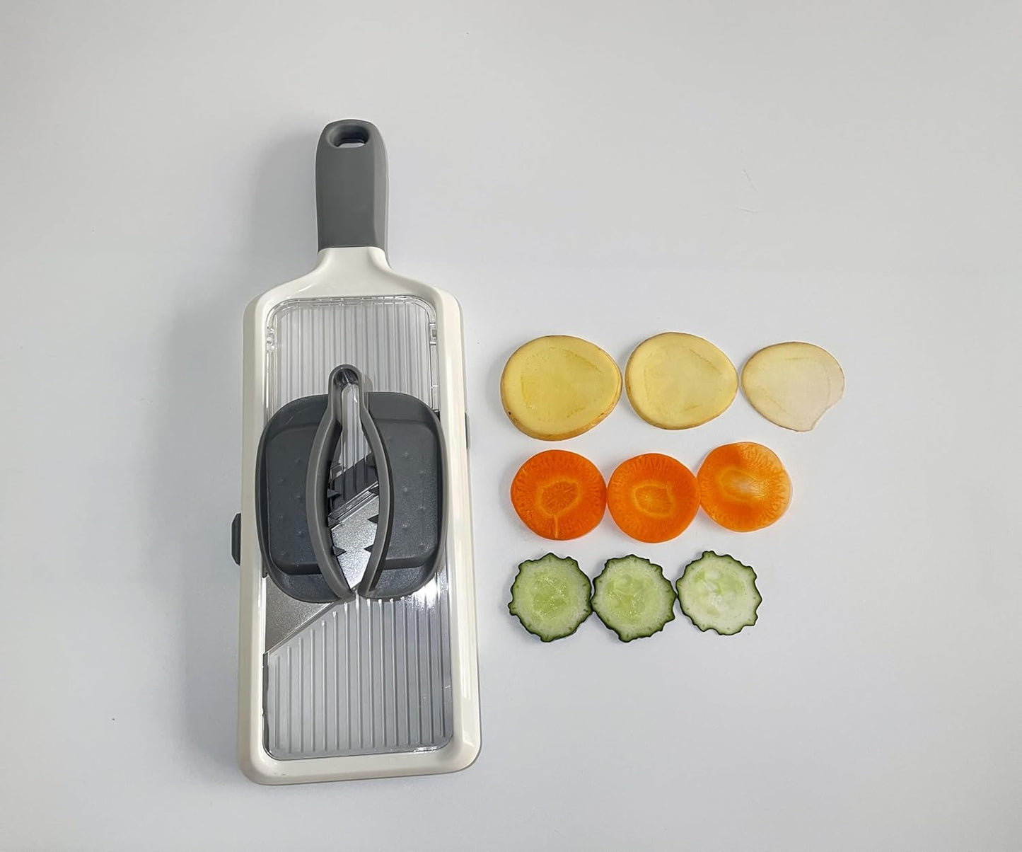 Handheld Mandoline Slicer with Food Holder Mandoline Food Slicer Adjustable Stainless Steel Blades Veggie Chopper & Cheese Grater for Speedy Slicing of Fruits and Vegetables