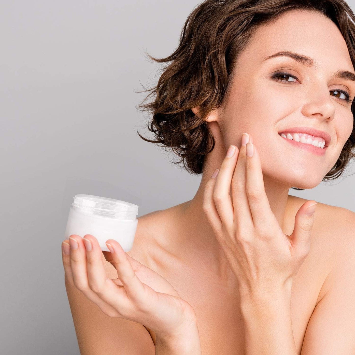 SATINIOR 6 Pack 2 oz Plastic Jars Containers with Lids Wide-mouth Refillable Leakproof Reusable Round Empty Jars for Travel Cosmetic Dry Food Spice Candy Cookie Home Kitchen Organizing (Clear)