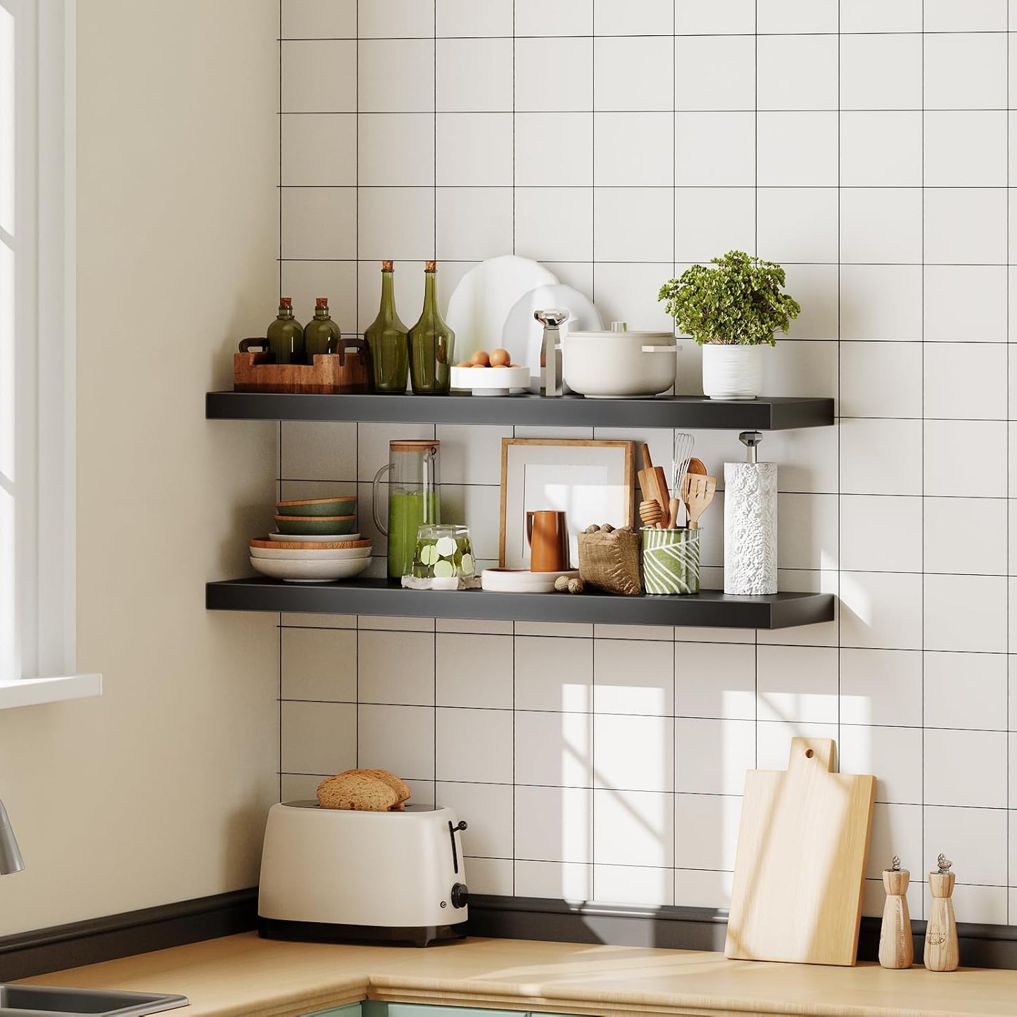 HOOBRO Floating Shelves for Wall, Wall Mounted Shelf Set of 2, 39.4" Hanging Shelf with Invisible Brackets, for Wall in Bathroom, Bedroom, Toilet, Kitchen, Livingroom, Office, Black BK100BJP201