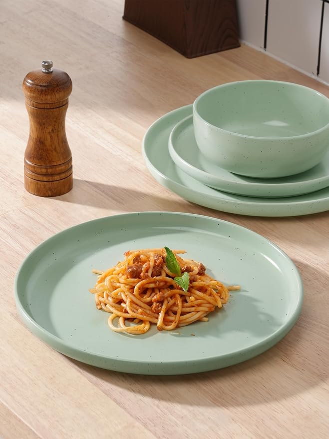 Famiware Dawn 24 Pieces Dinnerware Set, Speckled Plates and Bowls Sets for 8, Matte Dish Set, Microwave and Dishwasher Safe, Light Green