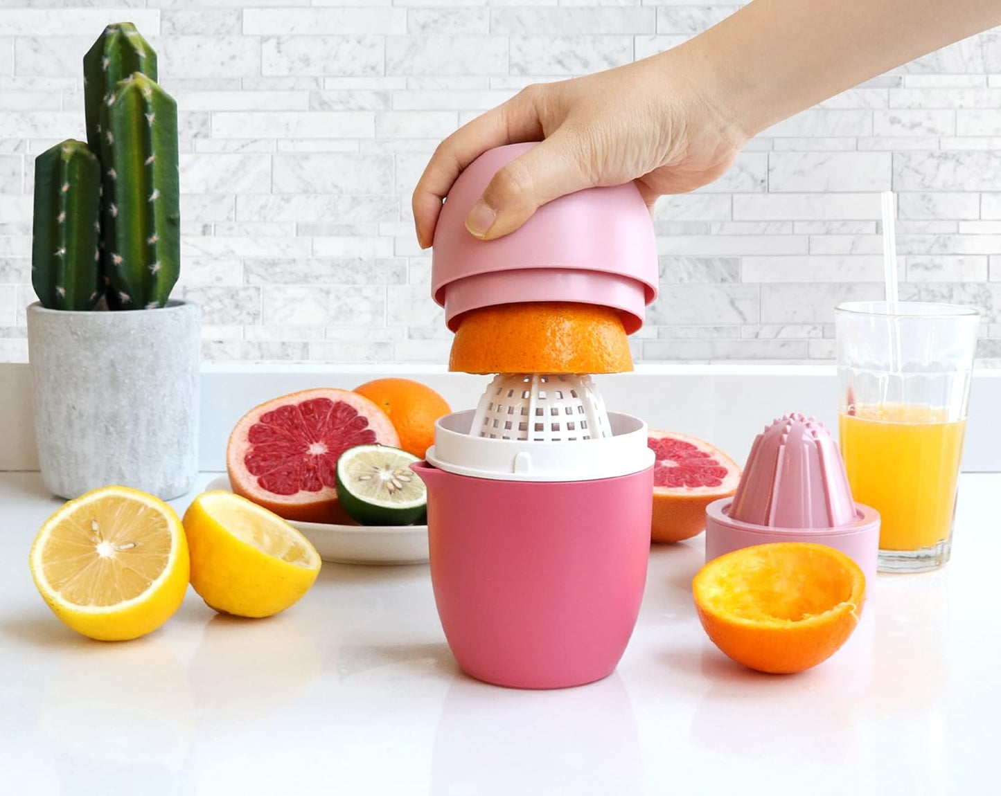 Hand Juicer - Citrus Juicer with Lemon Shape - Hand Lemon Juicer with Two Press Options for Different Fruits (Pink)