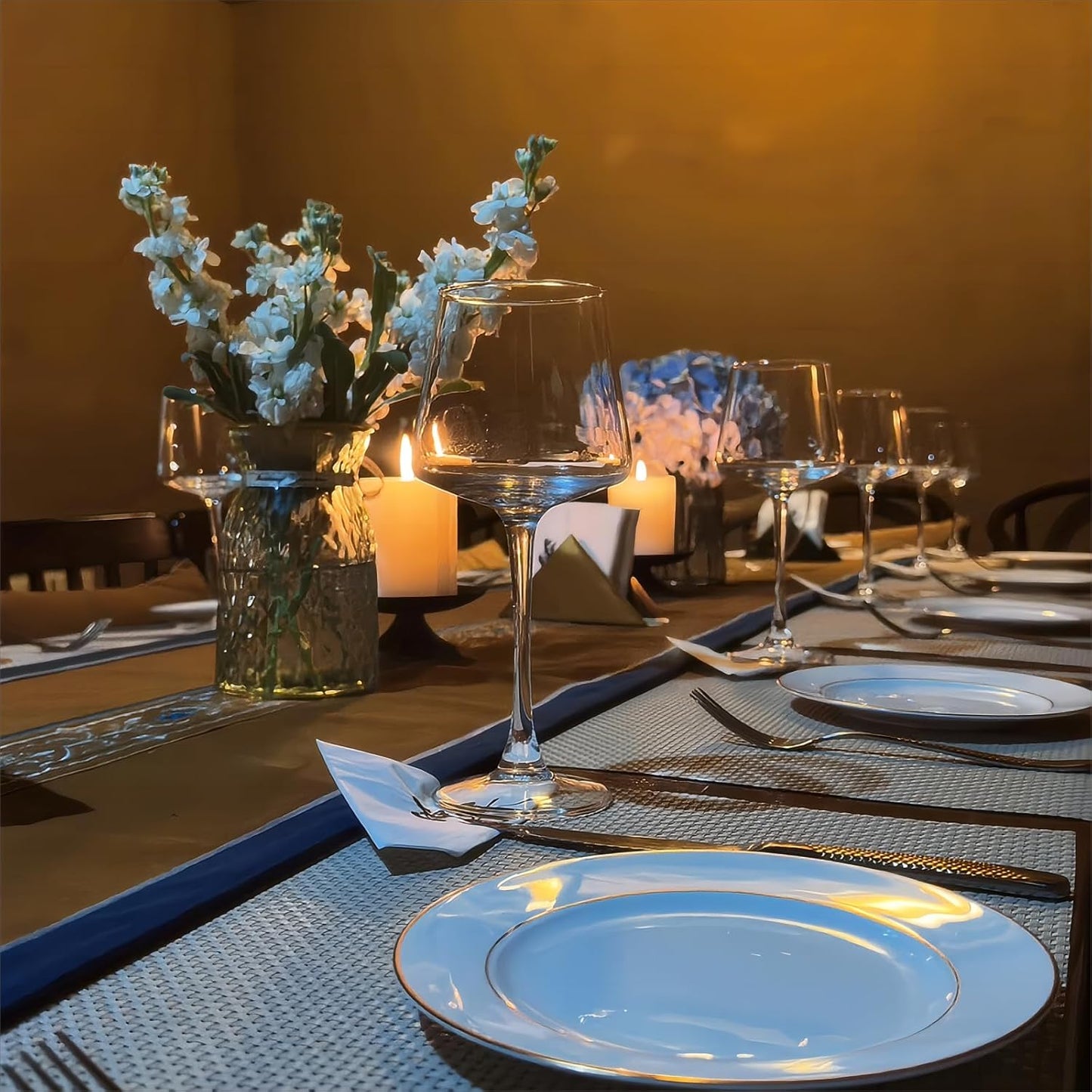 Physkoa 18oz Red Wine Glasses Set of 4-LeadFree Crystal Wine Glass with Tall Long Stem【Hand Blown Italian Style】 Stemmed Square Wine Glasses Gifts for Home Party