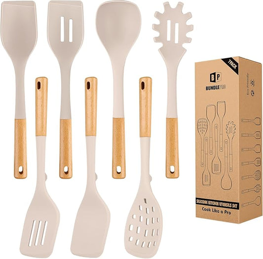 Silicone Kitchen Utensil Set for Non Stick Cookware, 7 Pcs Heat Resistant Cooking Utensils with Wooden Handle, BPA Free Kitchen Tools with Spatulas, Spoons, Skimmer and Pasta Fork (KHAKI)