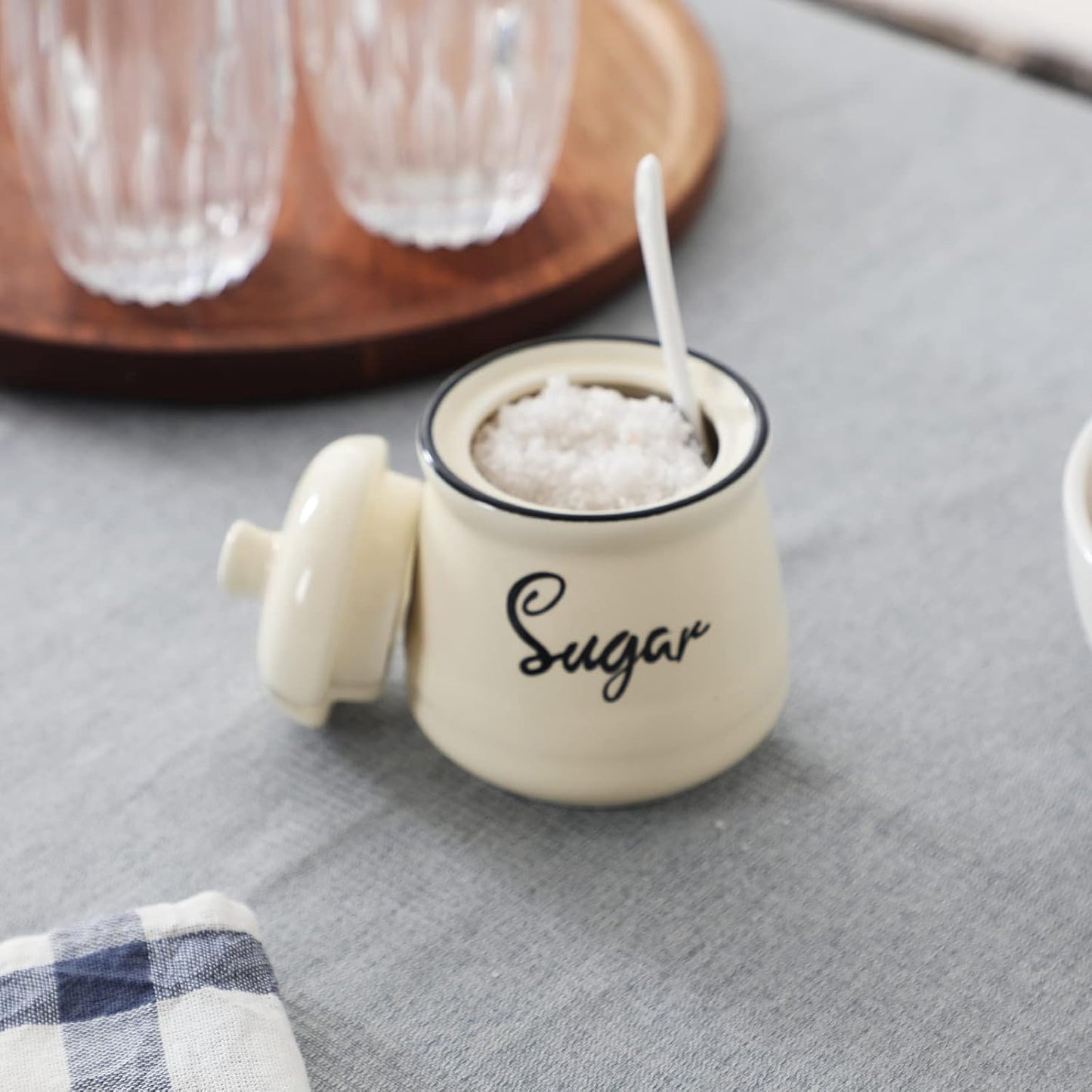 HAOTOP Farmhouse Porcelain Sugar Bowl with Lid and Spoon 12oz,Easy to Clean (Beige)