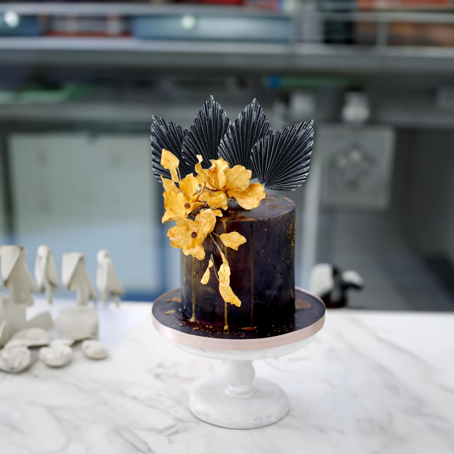 Gyufise 6Pcs Paper Palm Fan Cake Toppers Palm Spear Leaves Fan Cupcake Toppers Cake Insert Decorations Craft DIY Cake Bakeware Decoration for Birthday Party Wedding Party Decor Supplies Light Black