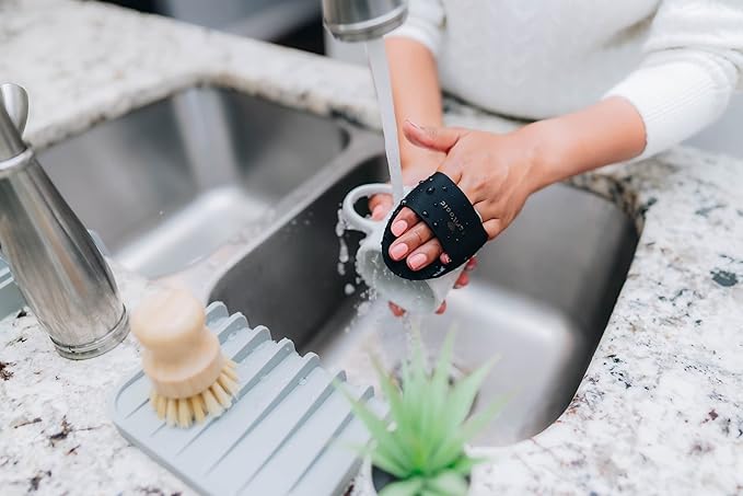 Effilogic Silicone Sponge Holder – Self-Draining Kitchen Sink Organizer, Quick Dry Mat and Counter Protector – Dishwashing Accessories for Sponges, Brushes, and Soap - Medium Grey