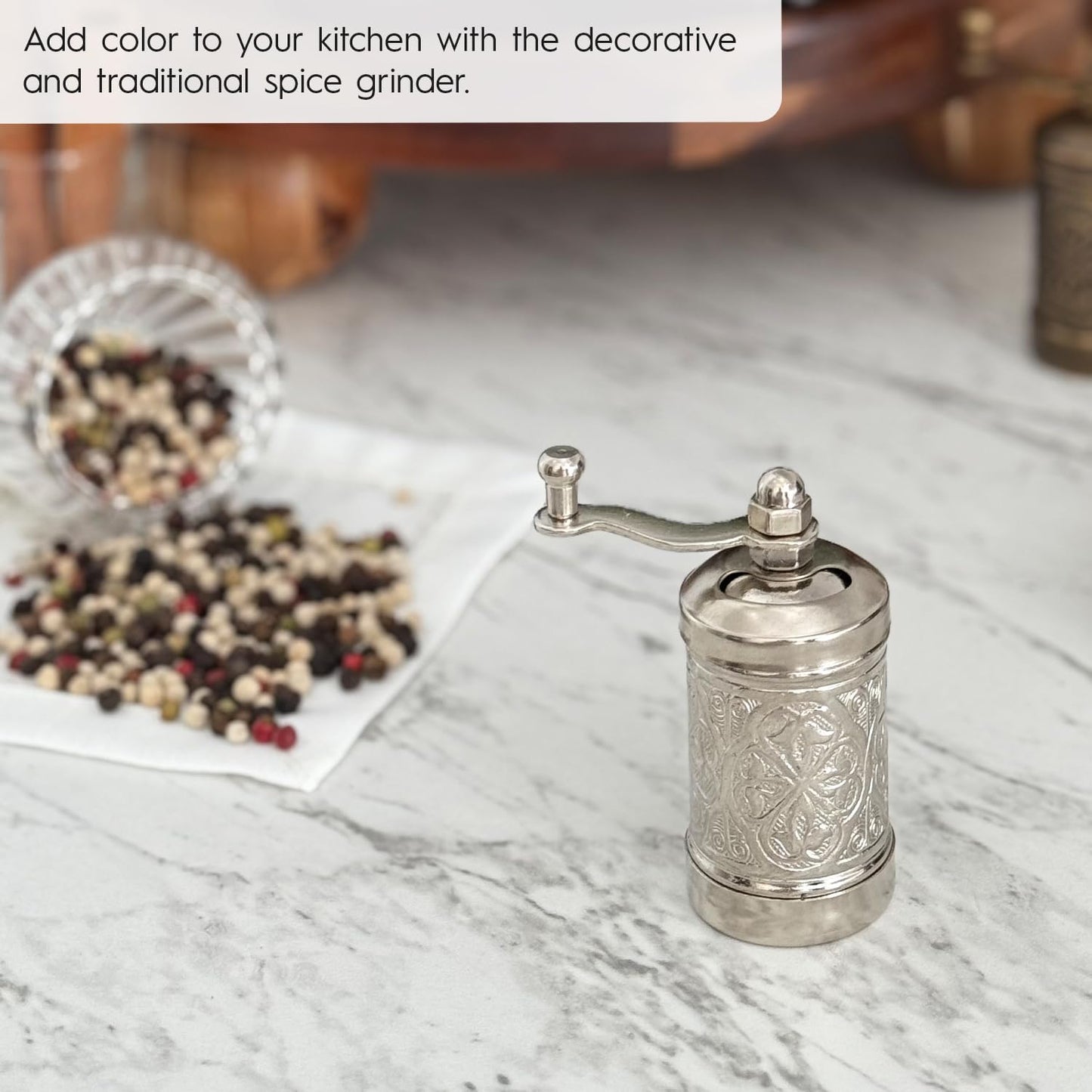 Decorative Handmade Black Pepper Grinder, Refillable Turkish Spice Mill with Adjustable Coarseness, Manual Pepper Mill with Handle, Spice Grinder with Hand Crank 8 cm-3.1 inch