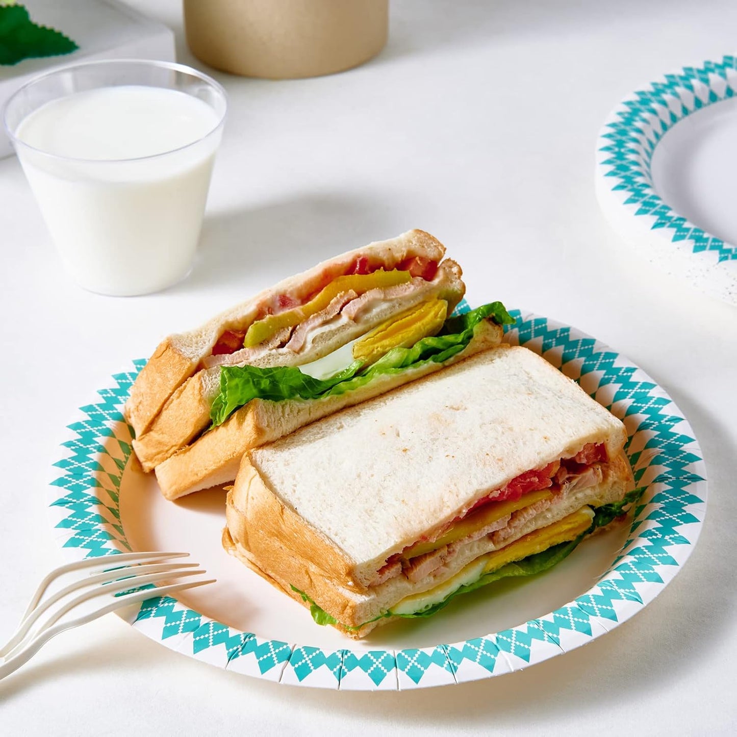 JOLLY PARTY 8.37 inch Disposable Paper Plates, 360 Count Dinner Plates, Soak Proof, Cut Proof for Everyday Use, Blue Diamond Pattern Rim Design