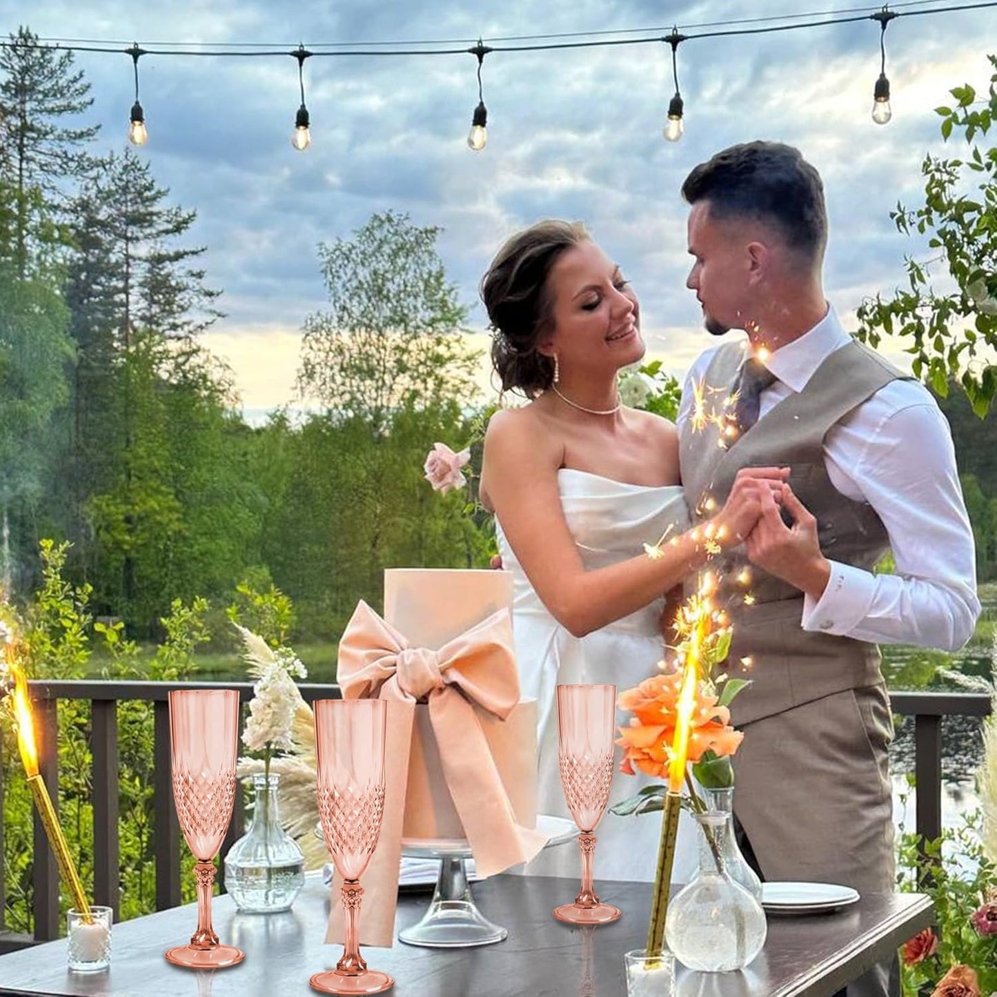 Plastic Champagne Flutes, 12PCS Rose Gold Plastic Wine Glasses Goblets Reusable Champagne Flute for Weddings, Bachelor Parties, Toasting, and Events(12,Rose Gold)