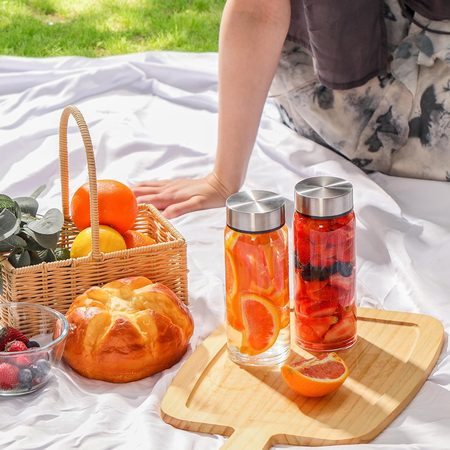 16oz Glass Juice Bottles – 4 Pack Reusable Wide Mouth Bottles with Stainless Steel Lids & Cleaning Brush, BPA-Free Water Bottles for Juicing, Smoothies, Milk, and Protein (480ml)