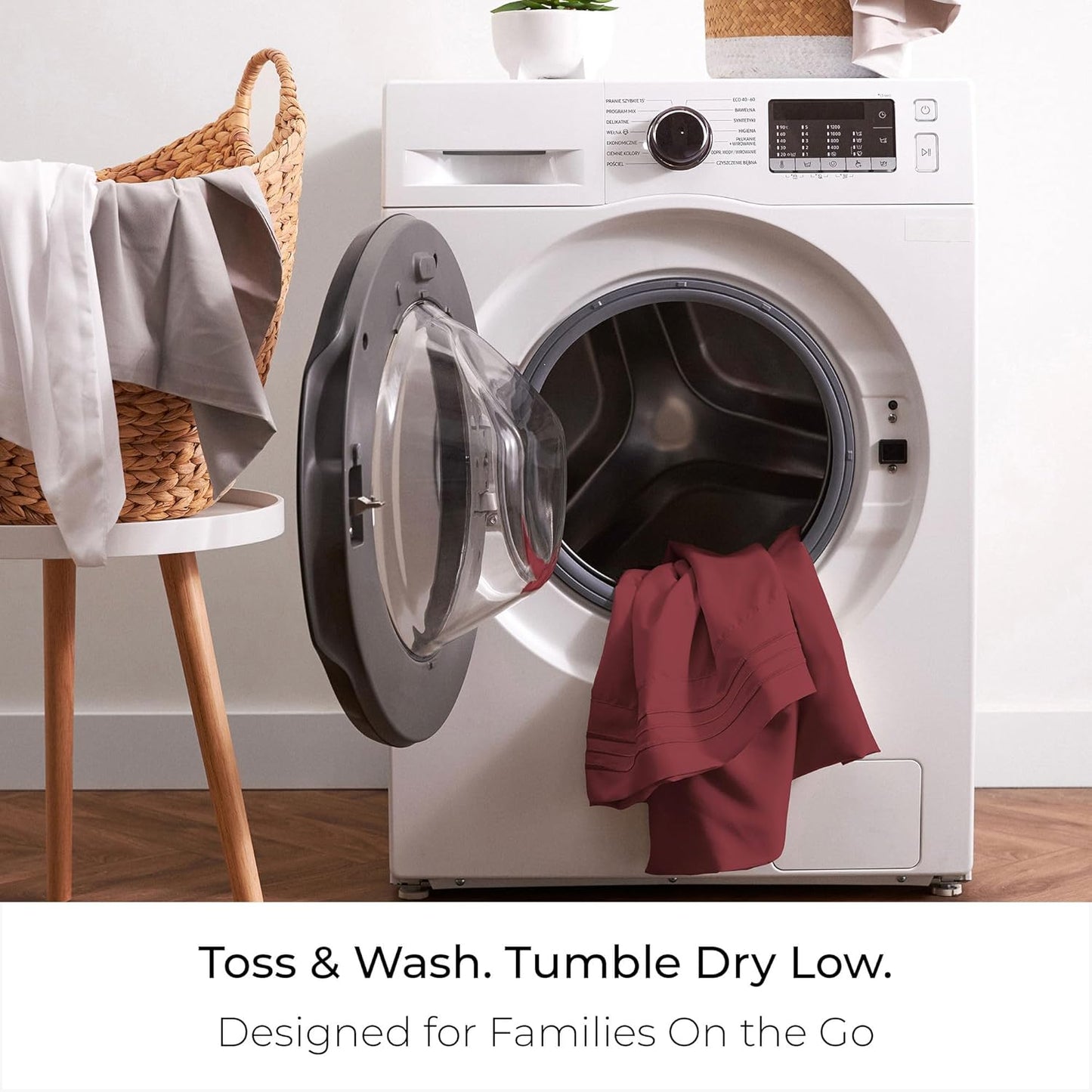 Mellanni King Sheets Set - 4 PC Iconic Collection Bedding - Hotel Luxury, Extra Soft, Cooling Bed Sheets - Wrinkle, Fade, Stain Resistant (King, Brick Red)