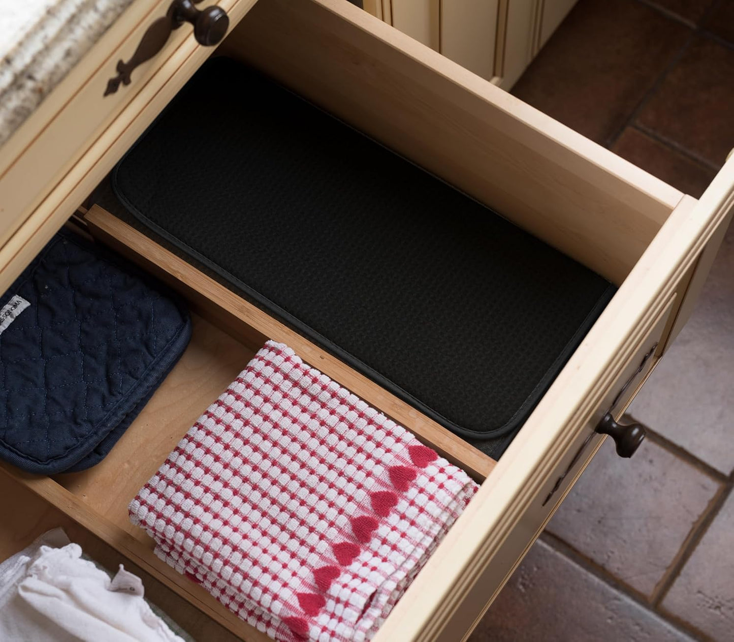 Bellemain XXL Dish Mat Microfiber Dish Drying Mat, Super absorbent (Black, 17" x 24")