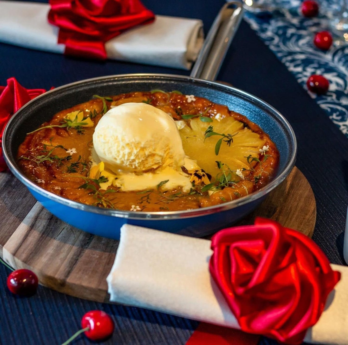 VITA 11-Inch Covered Skillet (Enamel on Steel)(Blue) for All Stove Tops - Dishwasher & Oven Safe up to 350 ℉ – Quick & Even Heat Distribution – Pan that’s Non Stick, Scratch Resistant, High Gloss