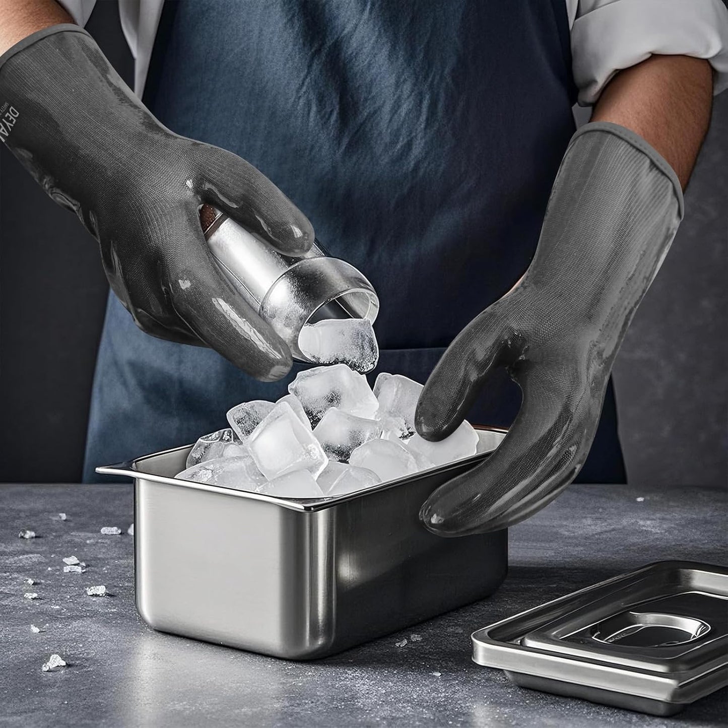 DEYAN Silicone BBQ & Oven Gloves - Food Grade, Heat Resistant Waterproof & Oil Proof Gloves for Grilling, Baking, Frying, Cooking - Long Sleeve & Non-Slip Grip, 1 Pair(Black, 9/L)