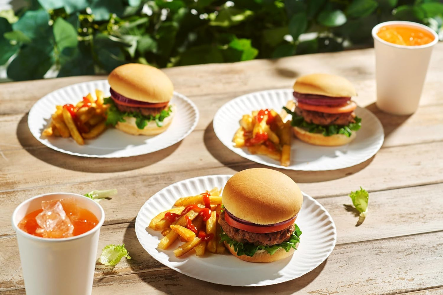 Munfix 500 Pack Uncoated Paper Plates 9 Inch, Everyday Disposable Plates, White Dinner Plates for BBQ Party, Picnics, Travel and Events, Microwavable Recyclable