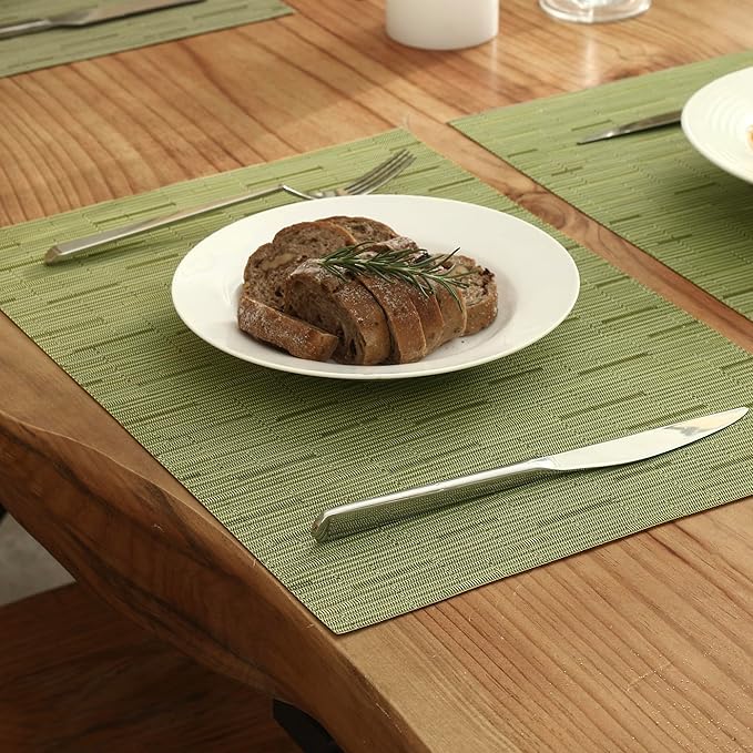 Leetaltree Pea Green Placemats Set of 8 - Heat Resistant Non-Slip Place mats for Dining Table, Washable Durable PVC Vinyl Woven Table Mats（Pea Green, 8）