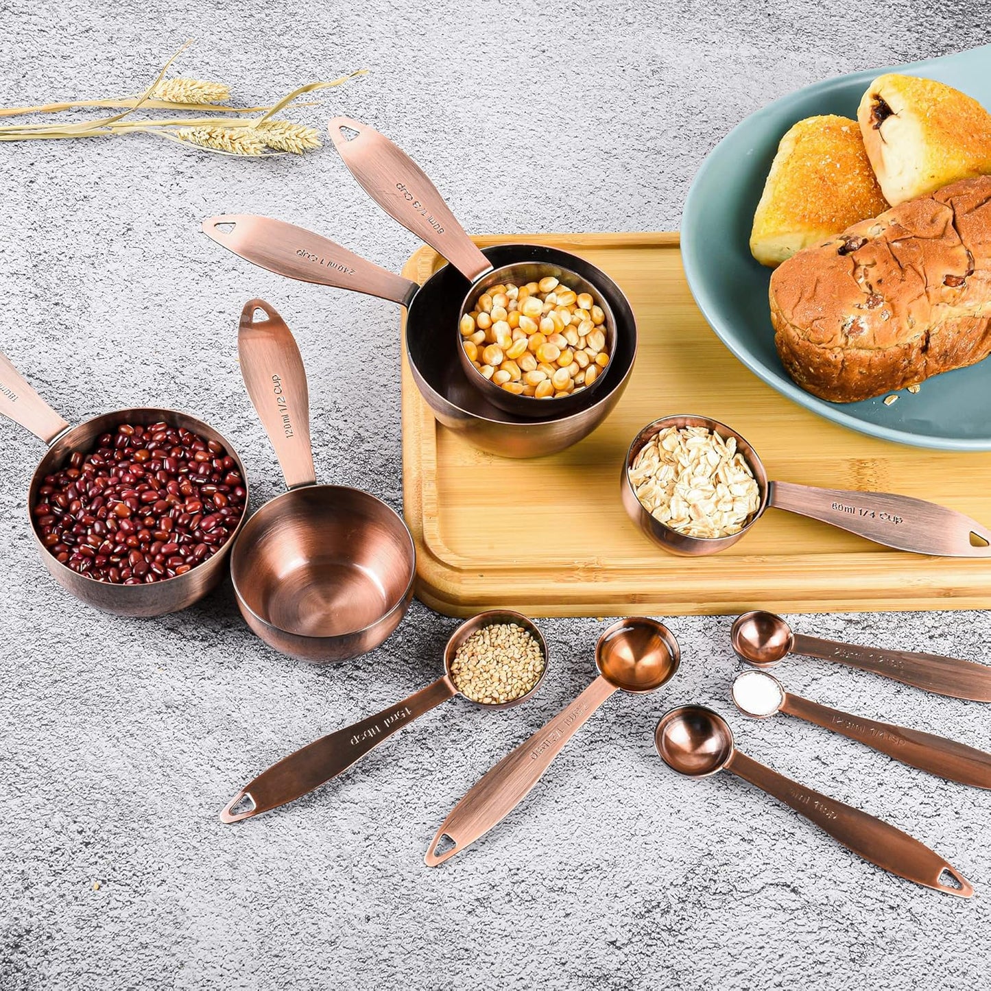 Copper measuring cups and spoons set,Includes 5 Copper Measuring Cups and 5 Measuring Spoons and Measure Ingredient Leveler and Rings（copper）