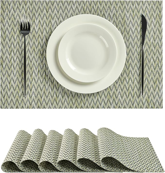 Leetaltree Green Placemats Set of 6 - Heat Resistant Non-Slip Place mats for Dining Table, Washable Durable PVC Vinyl Woven Table Mats（Green Zigzag, 6）